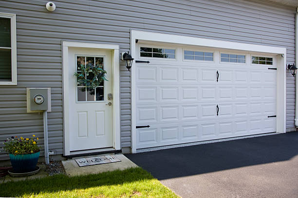 24/7 Emergency Garage Door Panel Replacement experts in Lenoir, NC